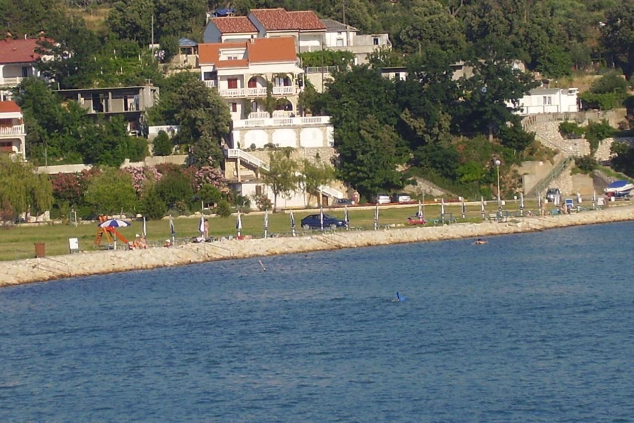Apartments With A Parking Space Lopar, Rab - 14070 Buitenkant foto