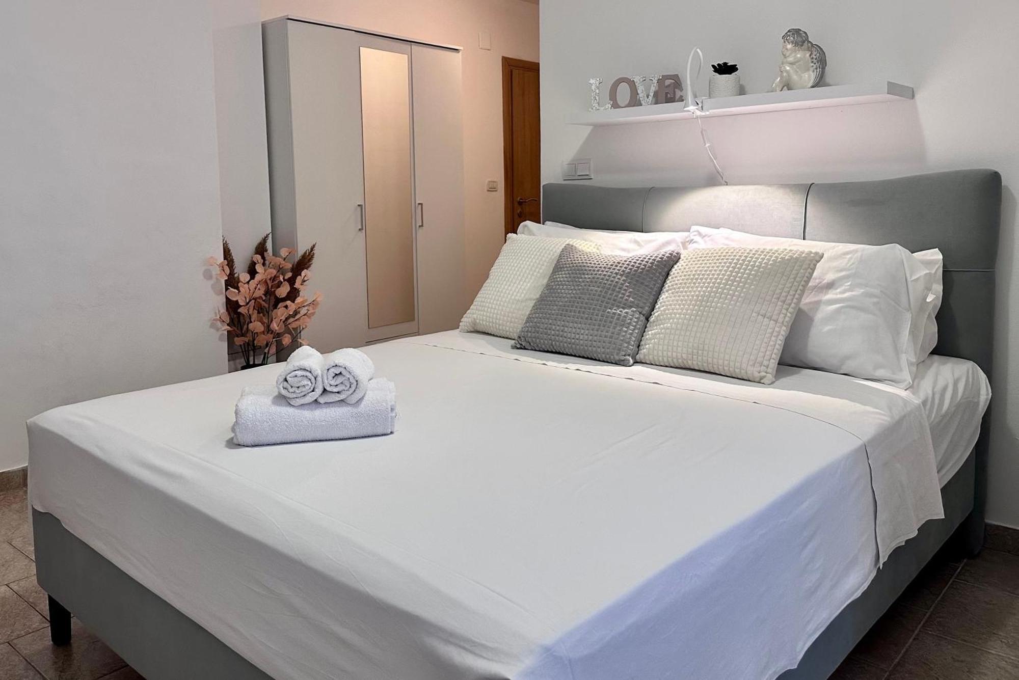 Apartments With A Parking Space Lopar, Rab - 14070 Kamer foto